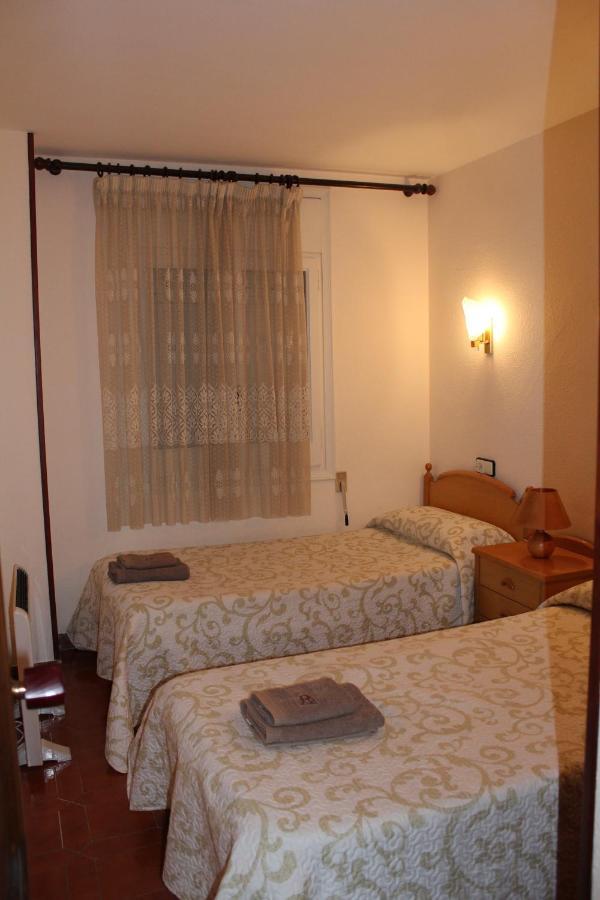 Club Nautic Apartman Cambrils Kültér fotó