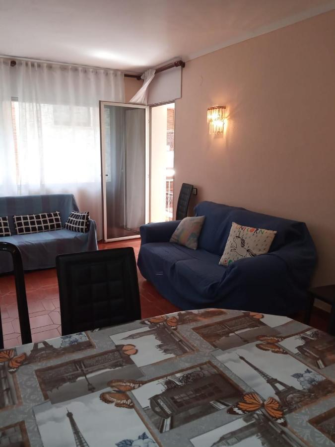 Club Nautic Apartman Cambrils Kültér fotó