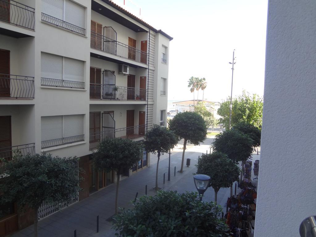 Club Nautic Apartman Cambrils Kültér fotó