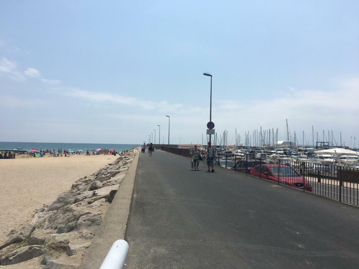 Club Nautic Apartman Cambrils Kültér fotó