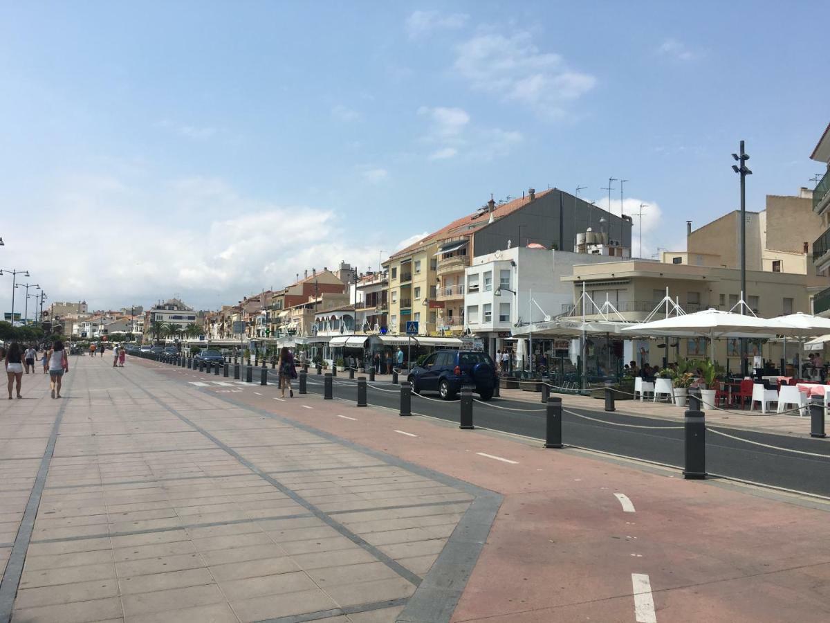 Club Nautic Apartman Cambrils Kültér fotó